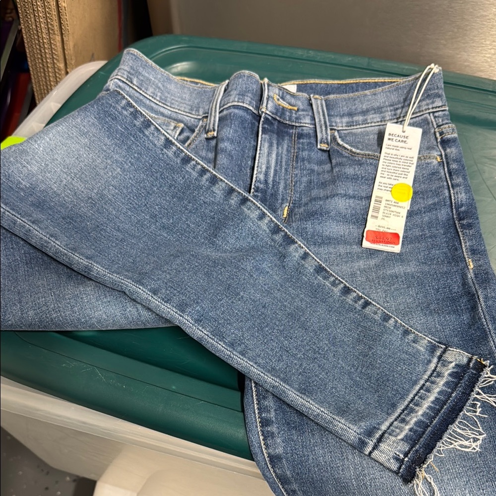 Women's Blue Jeans